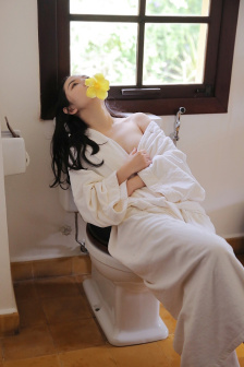 大屁股肥熟女流白浆